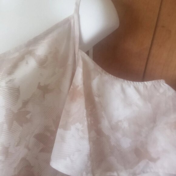 Calvin Klein Women's Beige Summer Cold Shoulder Top Size L - Picture 4 of 5
